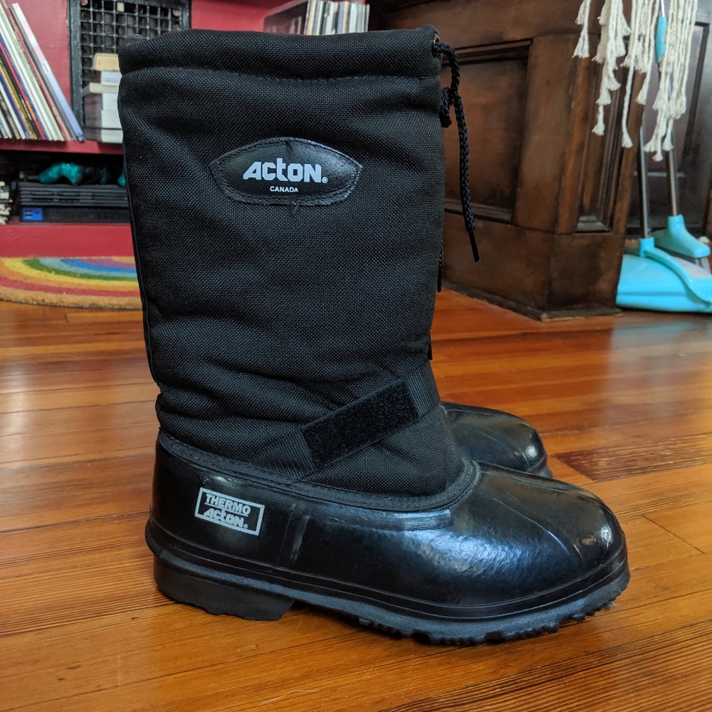 Acton Canada Thermo black wool snow boots